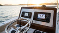 Icom M510 vs M605: Which VHF Is Right for Your Boat?