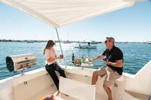 Magma Elliptical Party Table w/LeveLock Mount