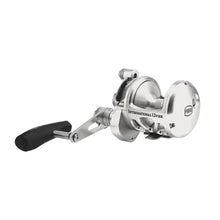PENN International 12 VISXS Reel INT12VISXS - Silver