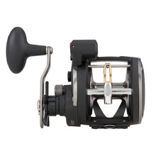 PENN WAR30LWLC Warfare Level Wind 30 Right Hand Reel w/Line Counter