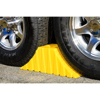 Camco 44435 Tandem Wheel Chock, Yellow Hard Plastic